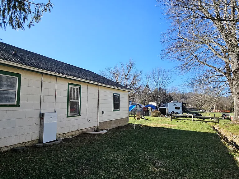 43 Sellers Rd — Photo 17