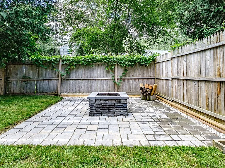 169 Holm Ave — Photo 18