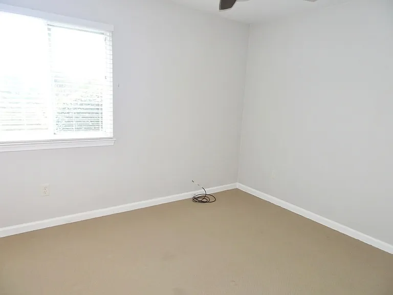 10281 Cliff Swallow Ct #205E — Photo 17