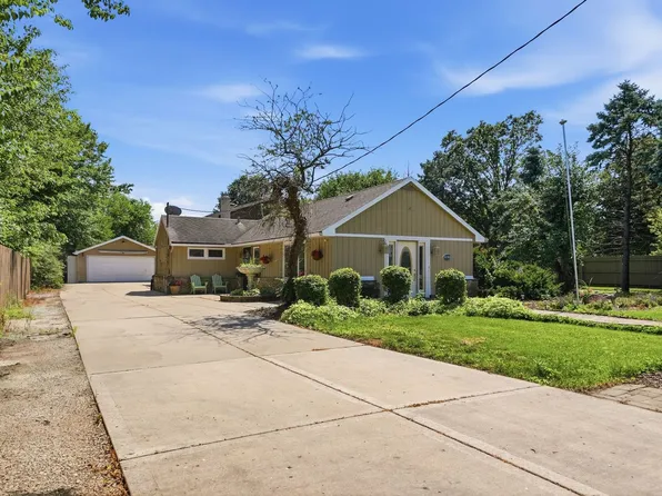 19709 W Schweitzer Rd, Joliet, IL 60436