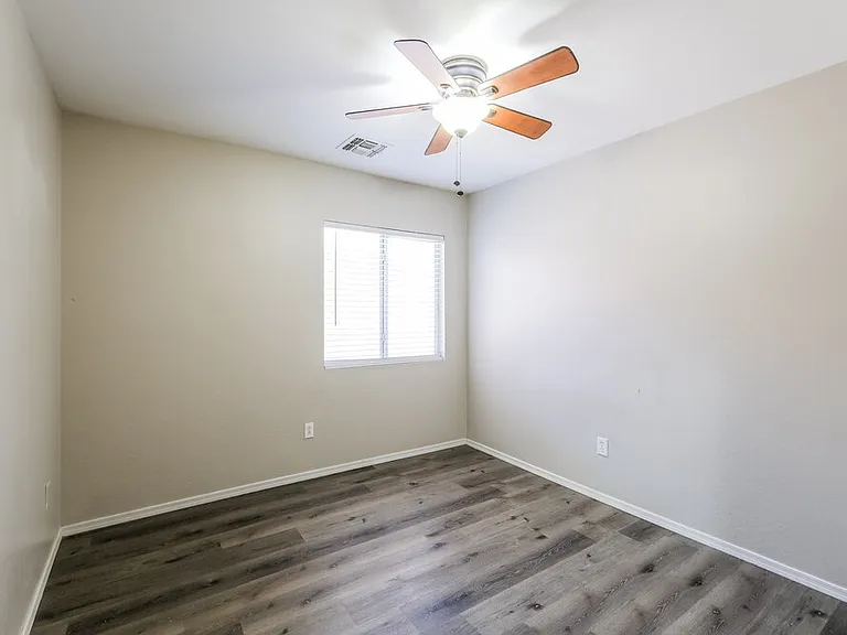 31318 N Shale Dr — Photo 14