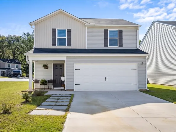 304 Burgess Ln, Williamston, SC 29697