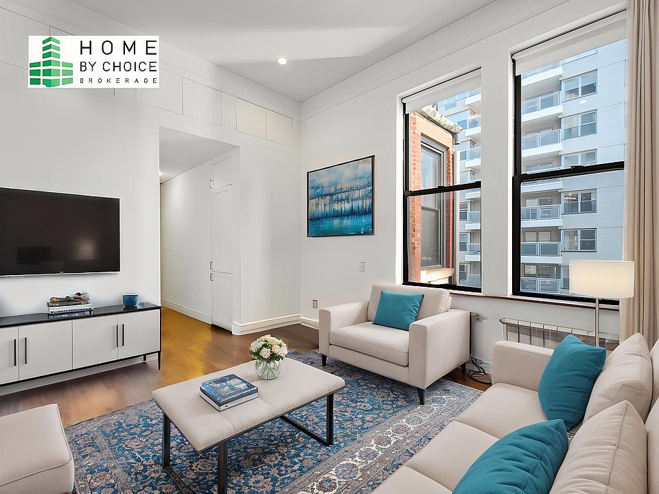 1st image of 10 5th Ave APT 4D