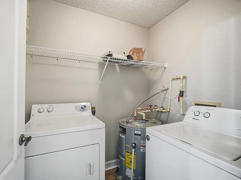 604 Seascape Way — Photo 16