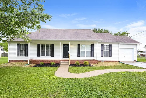 1990 Bolden Dr Photo 1