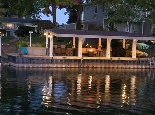 7030 N Maple Dr, Coloma, MI 49038