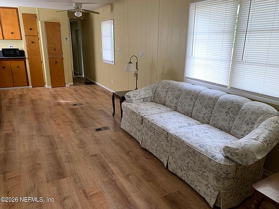 4th image of 115 SAWYER Street