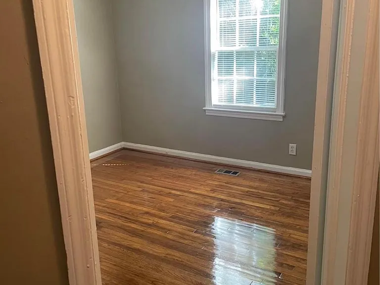 2332 Gurley Dr — Photo 11