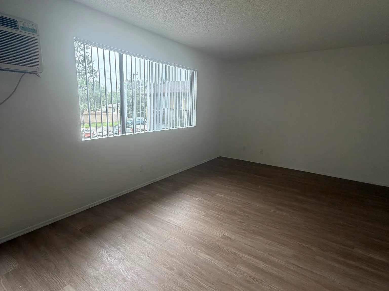 2 bed, $2,450 — Photo 4