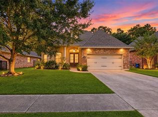 312 Brown Thrasher Loop S, Madisonville, LA 70447