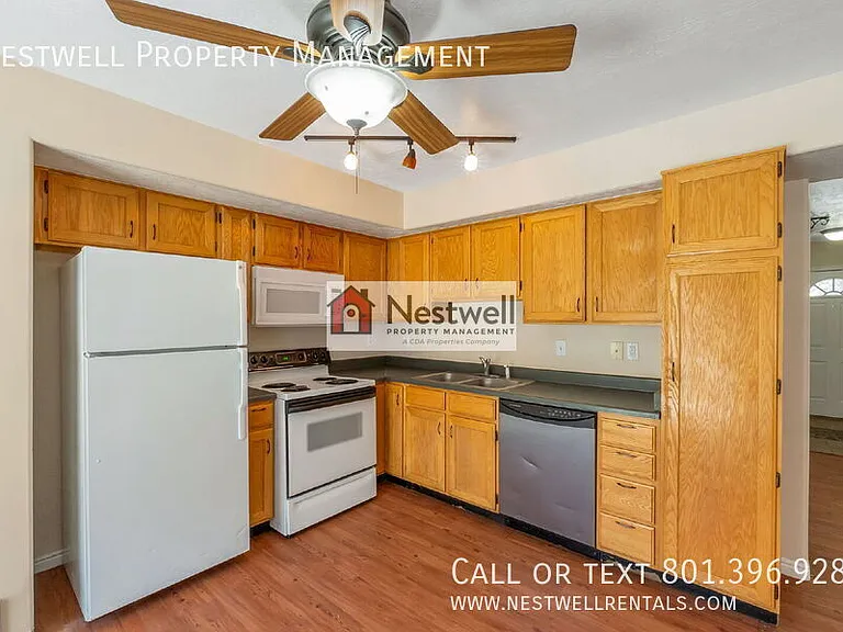 4763 W Piagentini Way — Photo 2