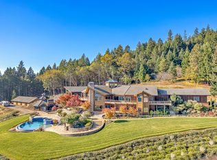 6380 Tunnel Loop Rd, Grants Pass, OR 97526