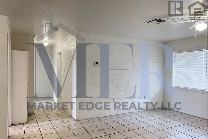 1524 W Sahuaro Dr #B — Photo 10