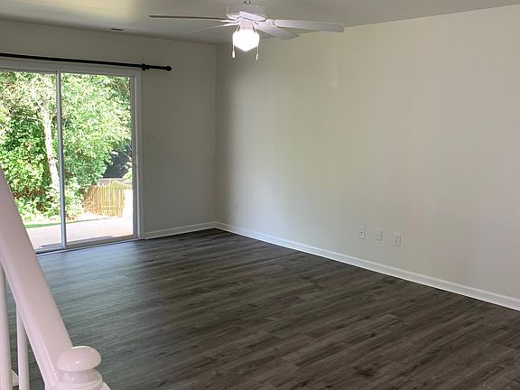 4th image of 2110 Magnolia Ln