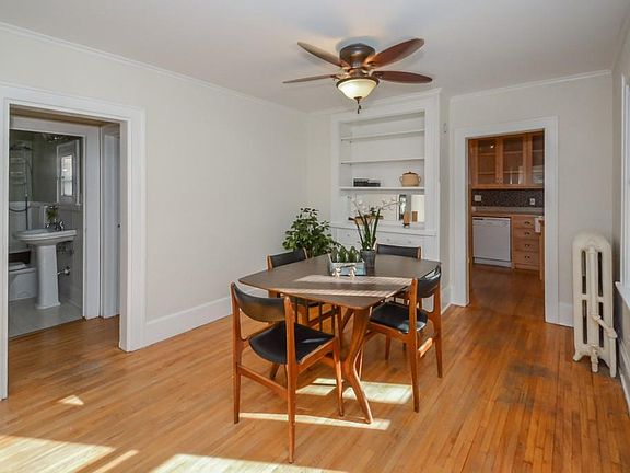 3rd image of 1140 Gibbs Ave