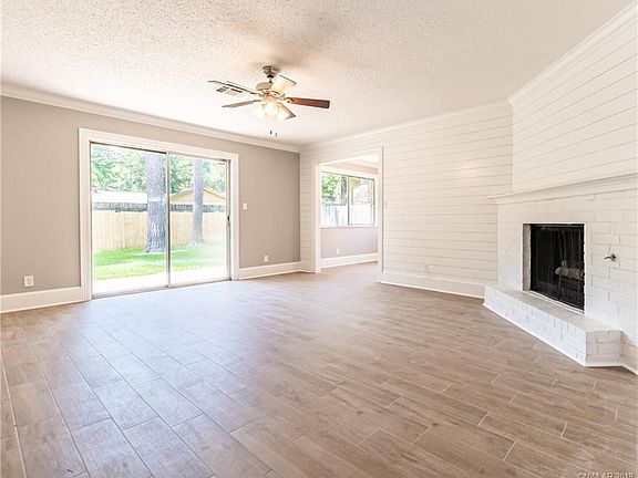 4th image of 2721 Frostwood Dr