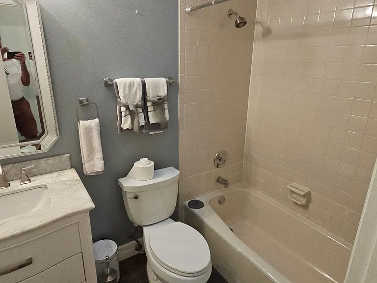 4937 81st Avenue Ter E — Photo 12