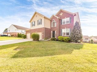 1251 Pond Ridge Cir, Hamilton, OH 45013