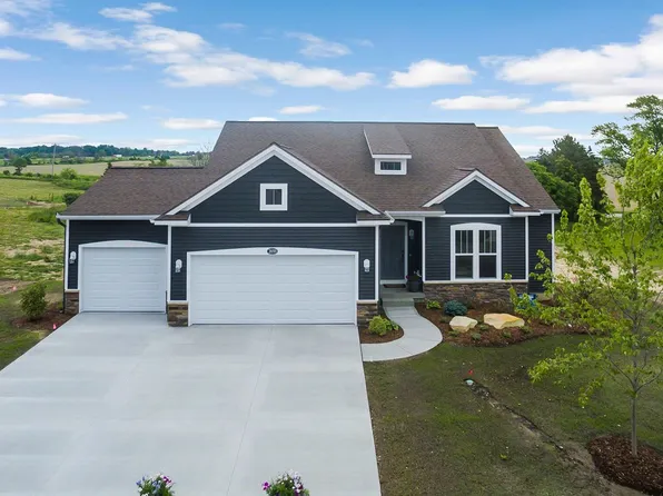 1706 Portadown SW, Byron Center, MI 49315