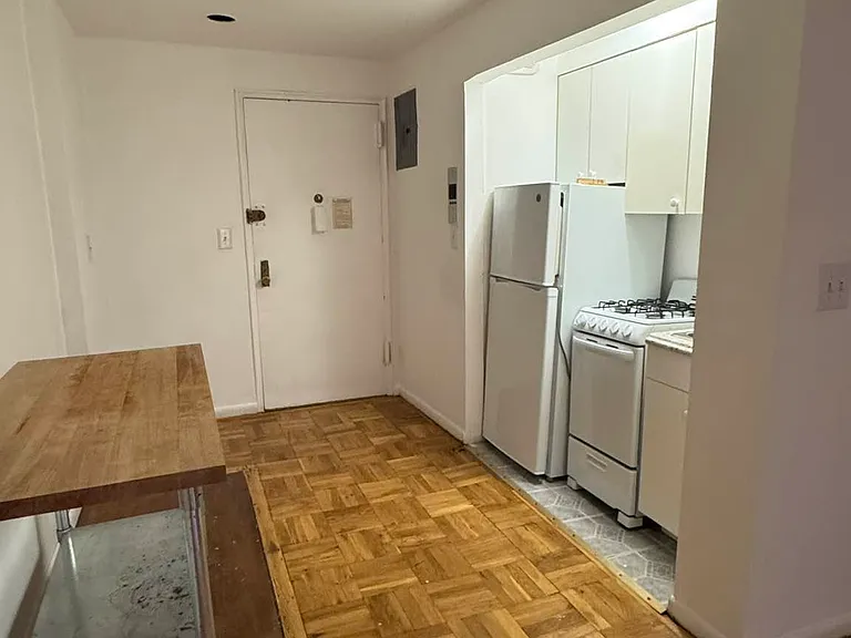 112 Willow St #1C — Photo 3