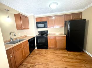 1000 State - (32260), Coraopolis, PA 15108