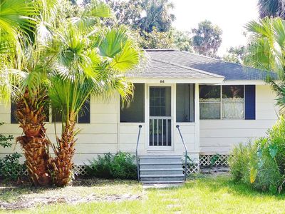 66 7th St, Apalachicola, FL, 32320