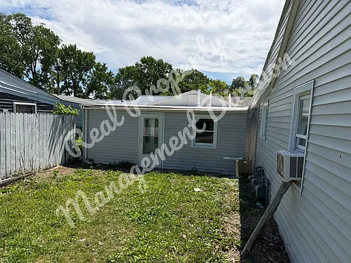 516 W Highland Ave Photo 1