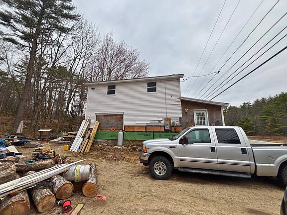 5th image of 98 Whittier Road