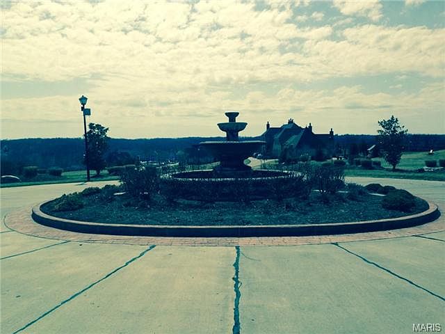 2nd image of 302 Wardenburg Farms Dr