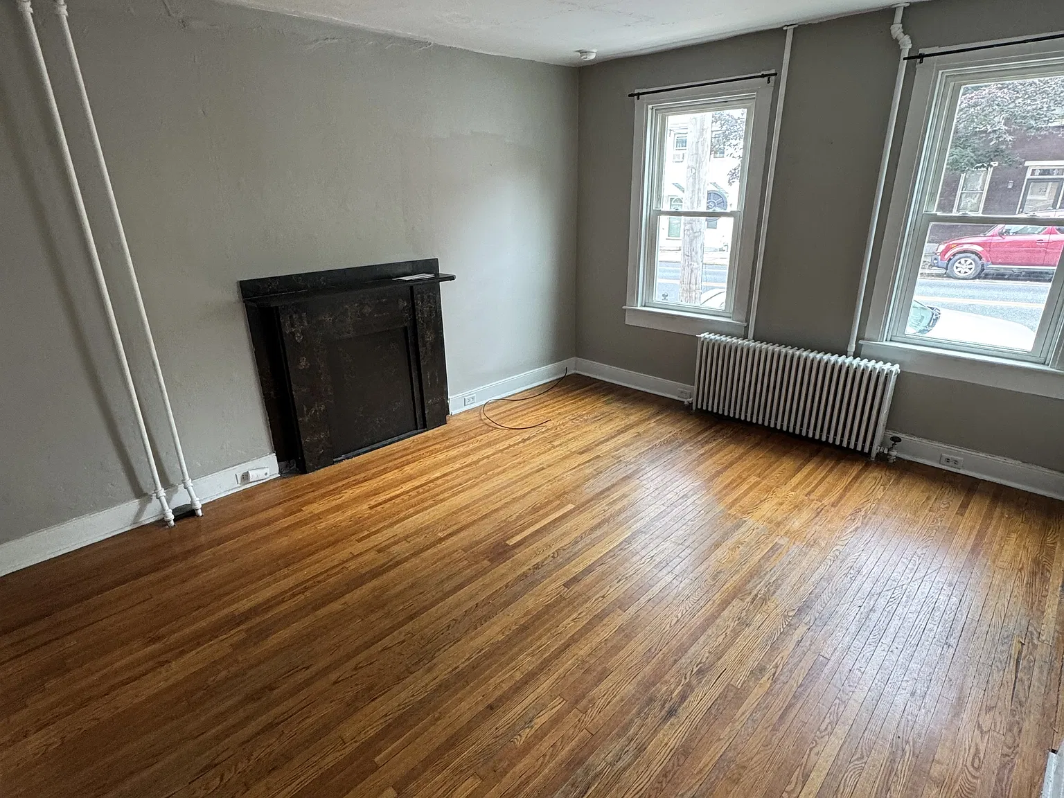 313 N Mulberry St - 1 — Photo 4