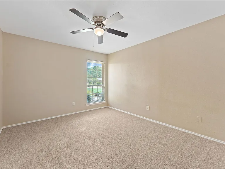 1617 Idyllwild Ct — Photo 5