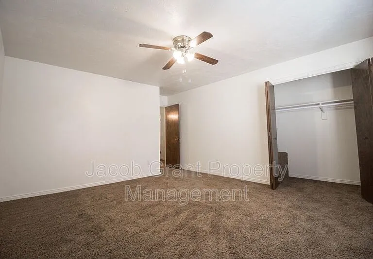 739 Whittier St — Photo 7