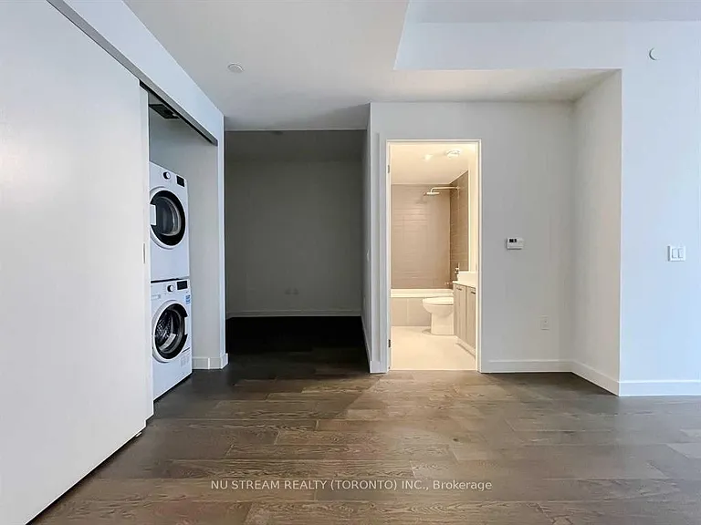 2 A Church St #901 — Photo 12