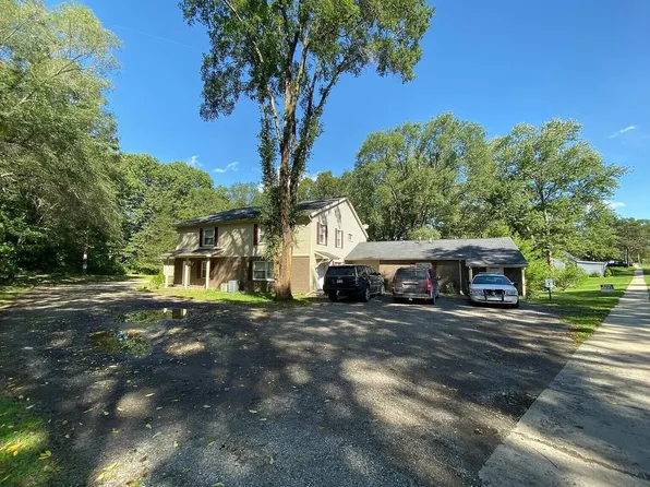 260 Unadilla, Pinckney, MI 48169