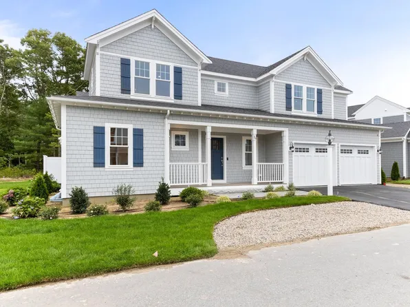 76 Cobblestone Circle, Mashpee, MA 02649