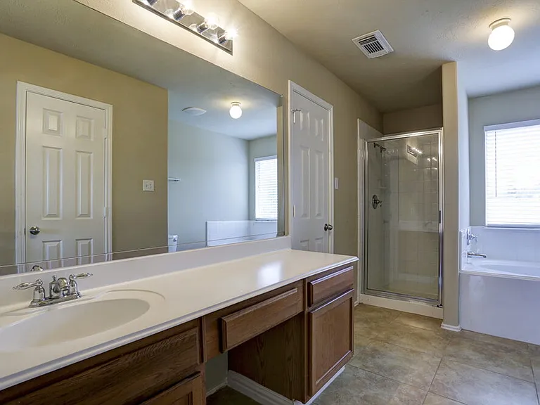 5219 Caymus Dr — Photo 8