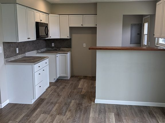 4th image of 1003 Arapaho Trl