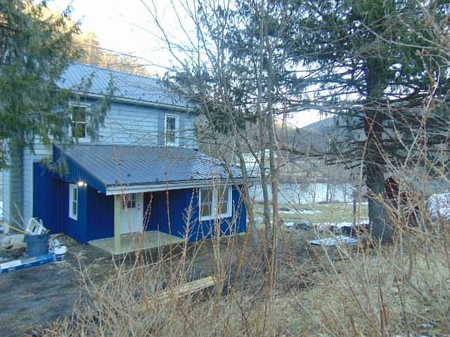 1st image of 12 Burnett St