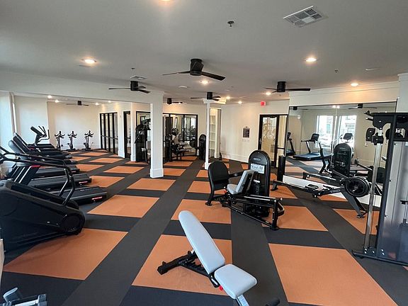 5th image of 800 W Pasadena Blvd #7316