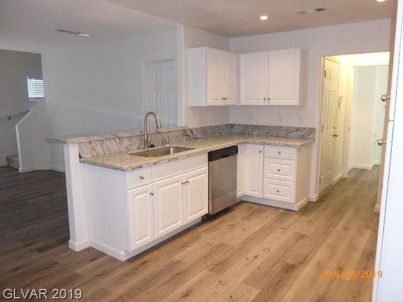5th image of 4053 Cape Sand Dr