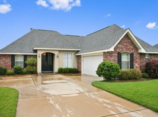 102 Oak Knoll Ct, La Place, LA 70068