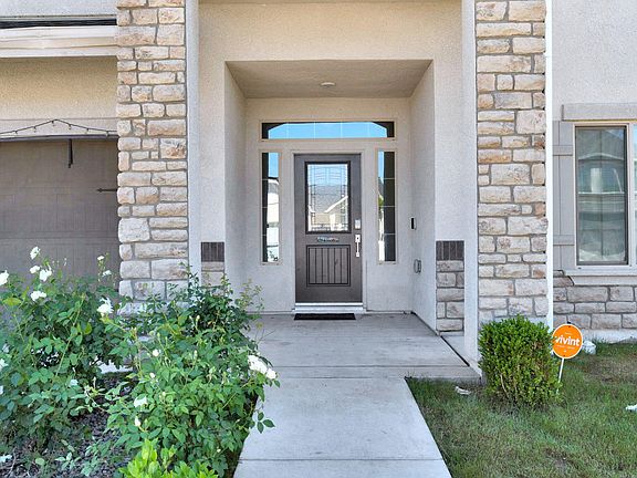 4th image of 5952 E Truman Avenue