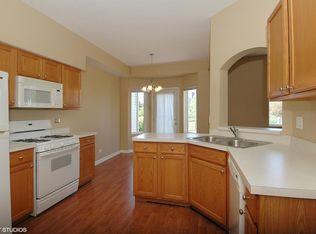 2353 Cove Ct, Elgin, IL 60123