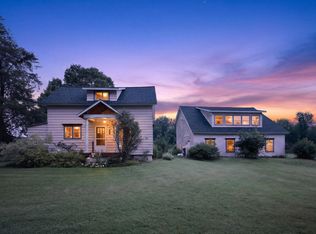 54725 Brush Lake Rd, Eau Claire, MI 49111