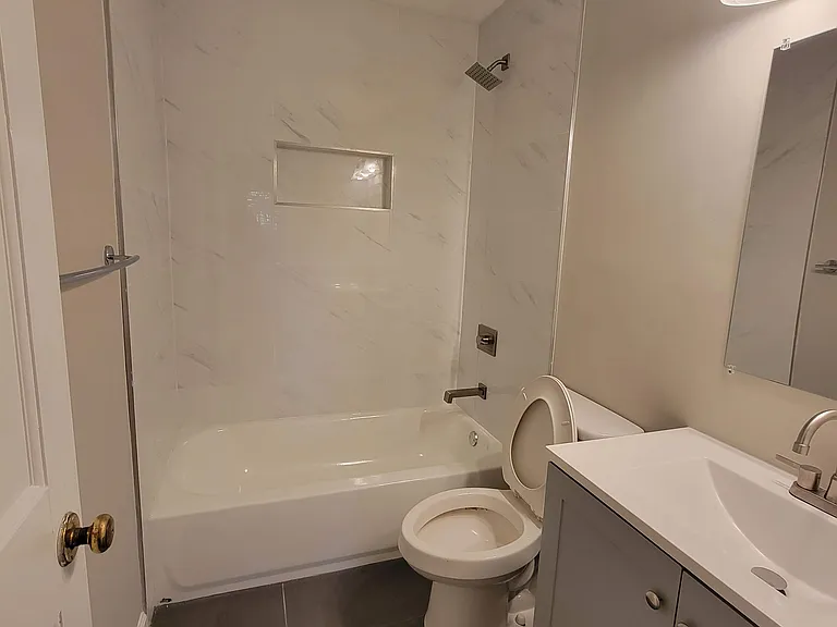 501 Wedgewood Way NE — Photo 16