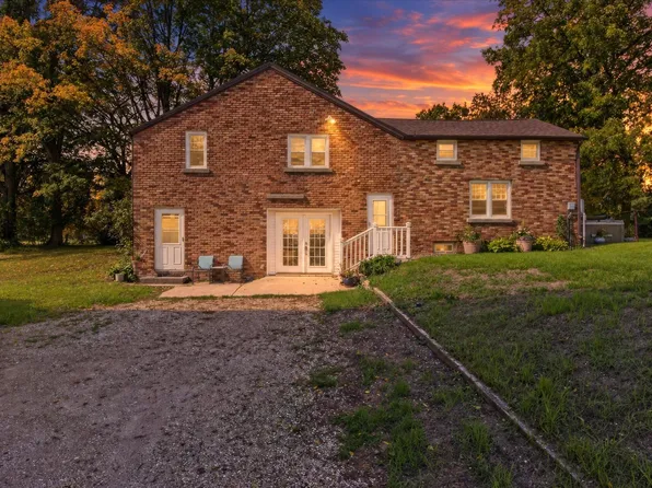 559 Shearer St, Edgerton, WI 53534