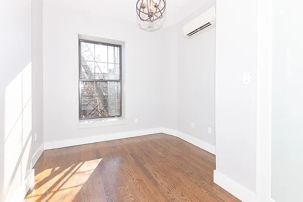 Rented by MySpaceNYC | media 5
