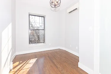 Rented by MySpaceNYC
