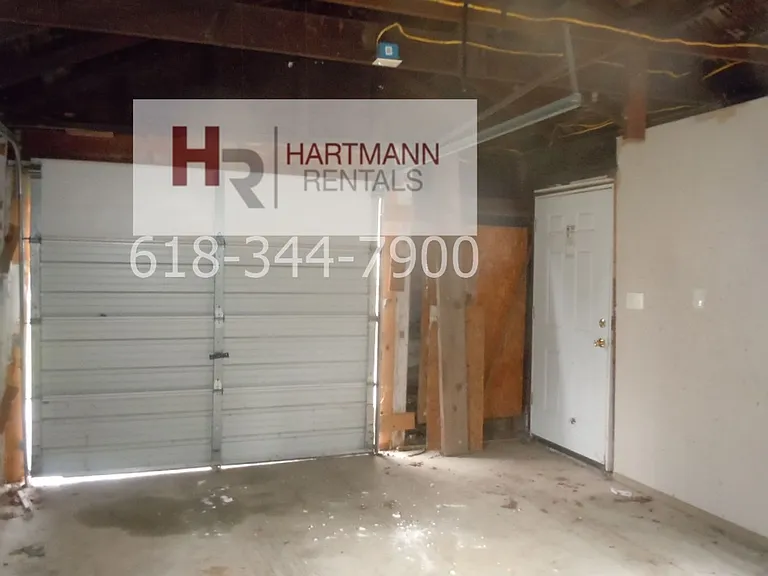312 E Union St — Photo 22