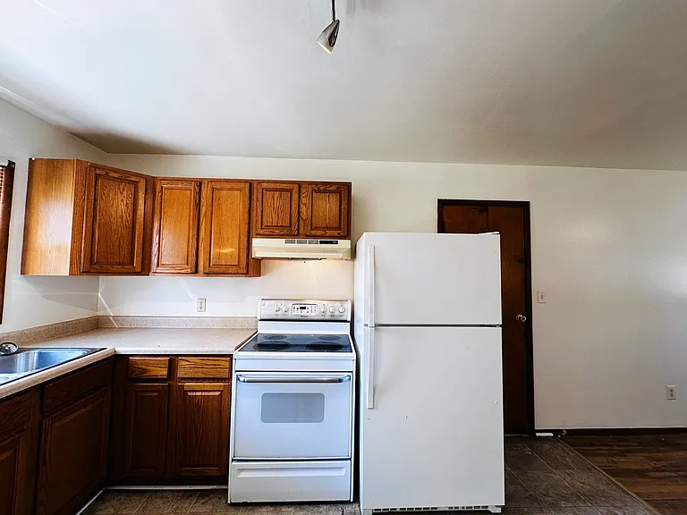 1331 Keesling Ave — Photo 8